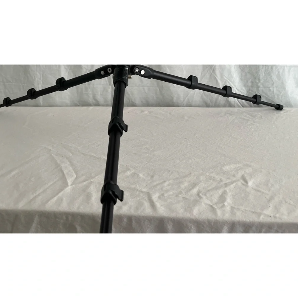 Black swivel head tripod
